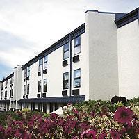 Western Center Pointe Hotel